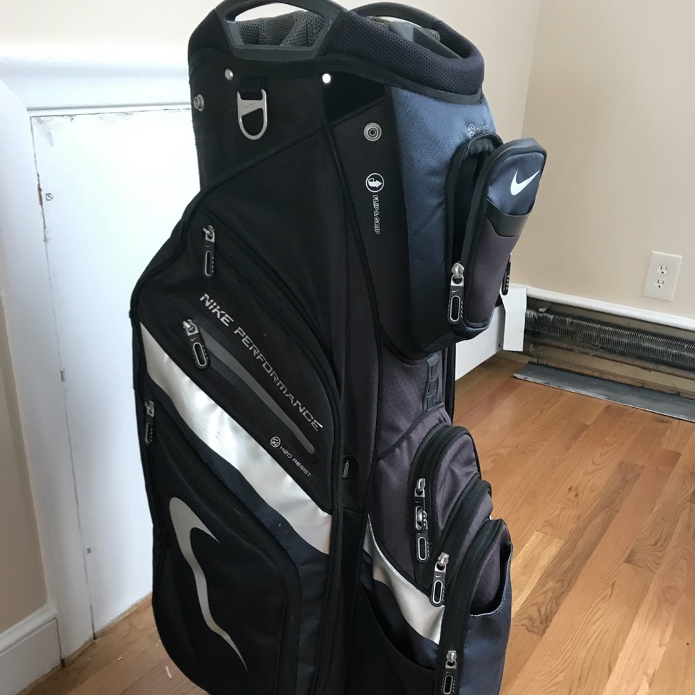 Nike golf bag